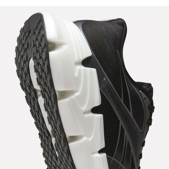 Reebok FloatZig 2 Black and White Sneakers - Picture 7 of 9